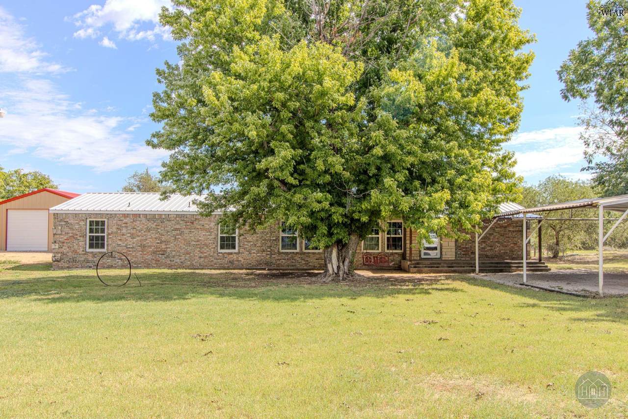 2719 Pine Street - Photo 1