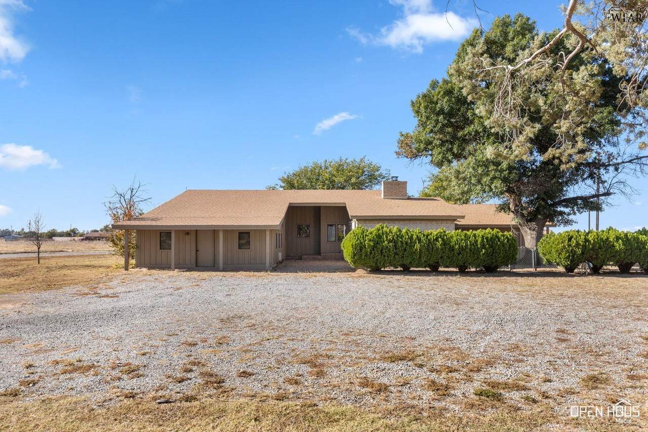 9934 Hwy 70 - Photo 1