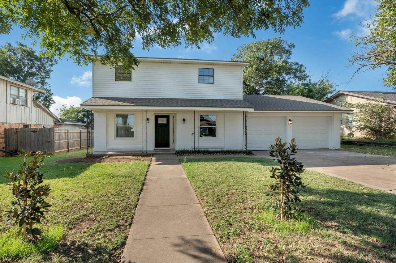 713 Manes Avenue - Photo 1
