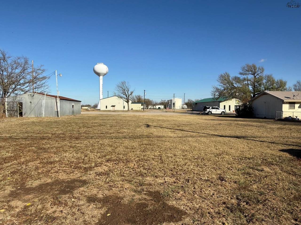 102 Main Street - Photo 1