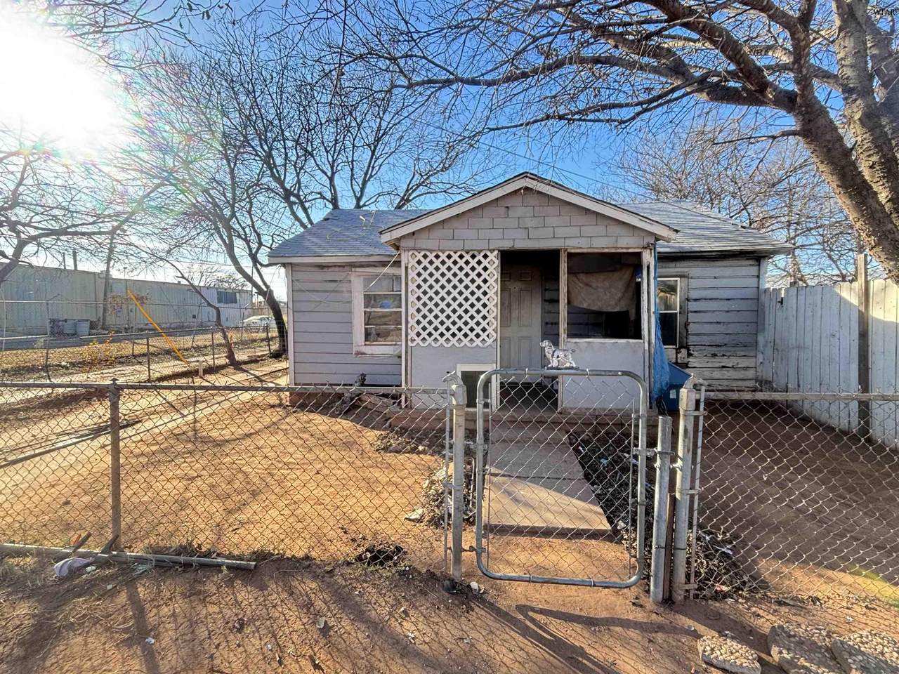 404 Virginia Avenue - Photo 1