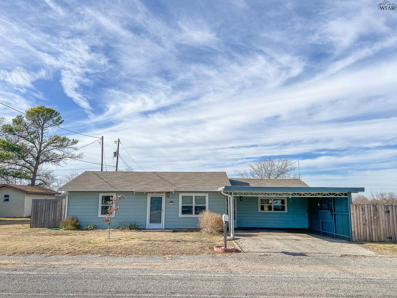 605 Bailey Street - Photo 1