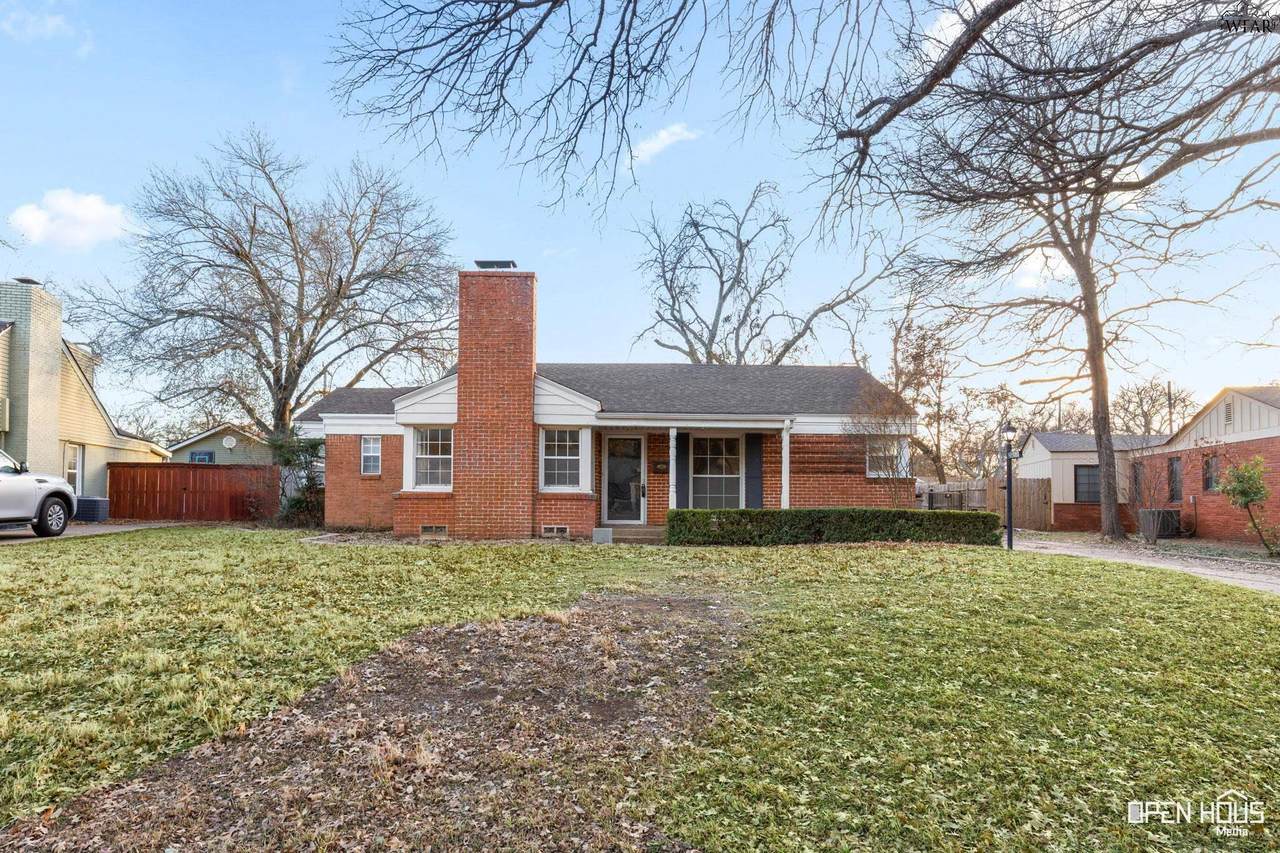 2415 Ellingham Drive - Photo 1