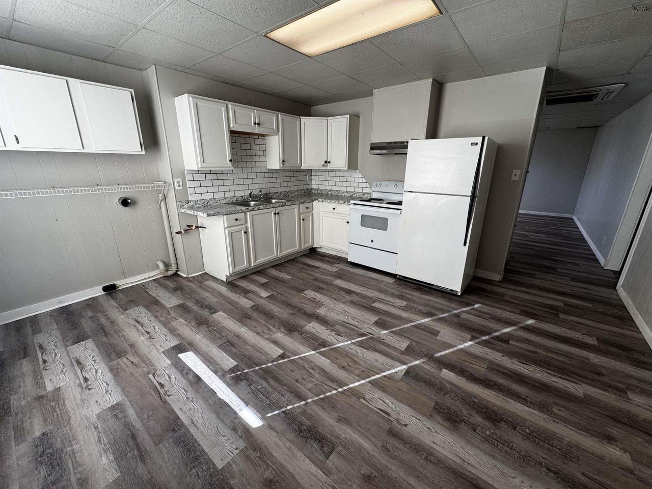 3201 Southwest Drive - Photo 1