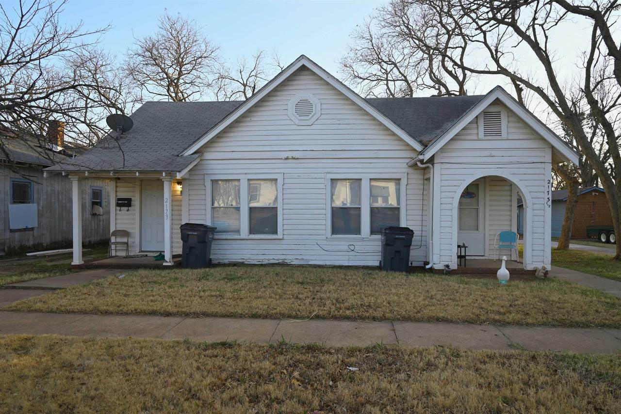 2173 Avenue J - Photo 1