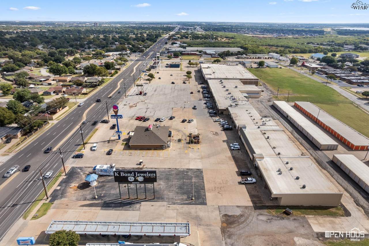 https://bt-photos.global.ssl.fastly.net/wfar/1280_boomver_1_182249-2.jpg