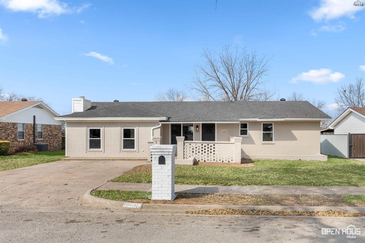 2308 Doris Street - Photo 1