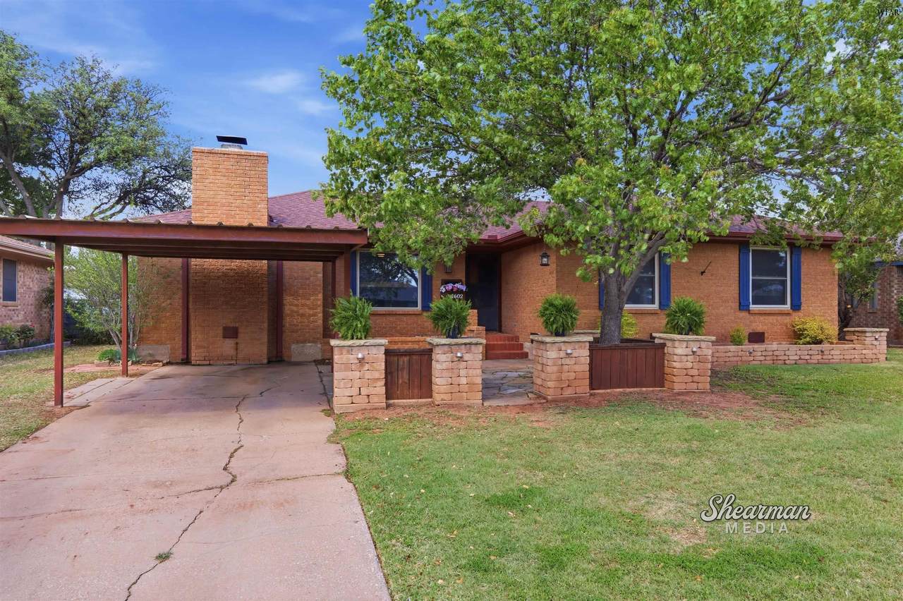 1602 Christine Road - Photo 1