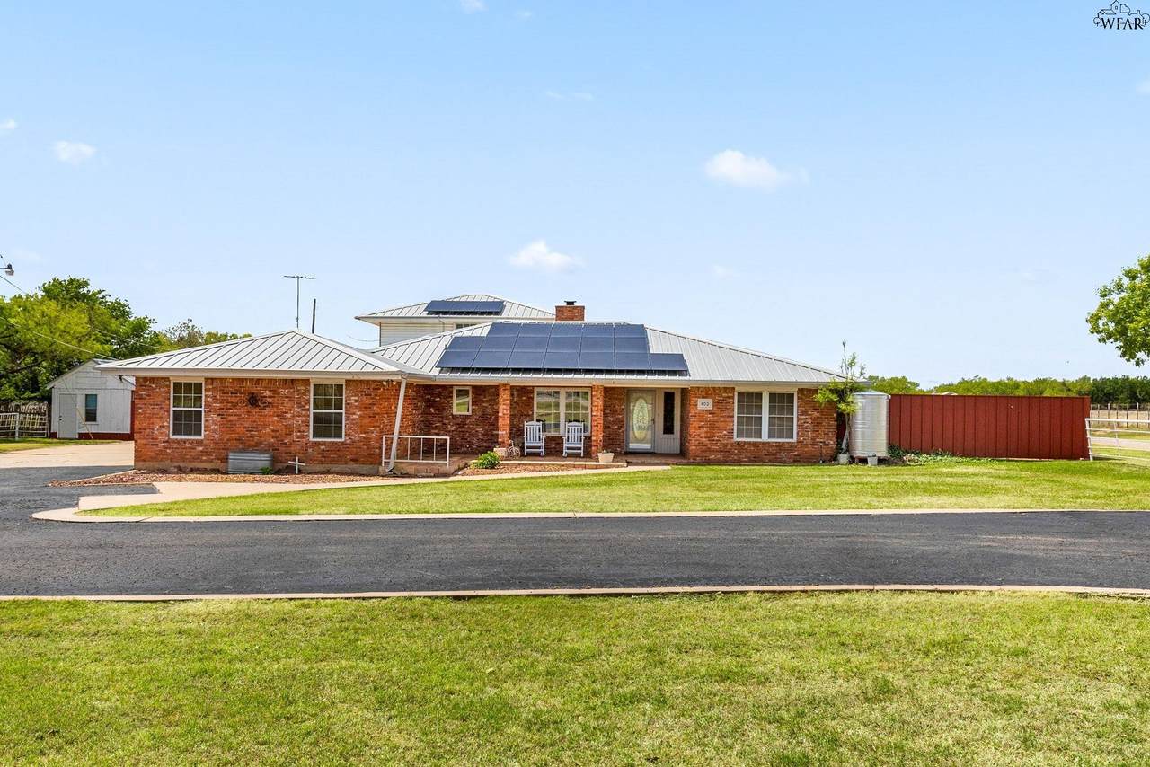 402 Fm 369 - Photo 1