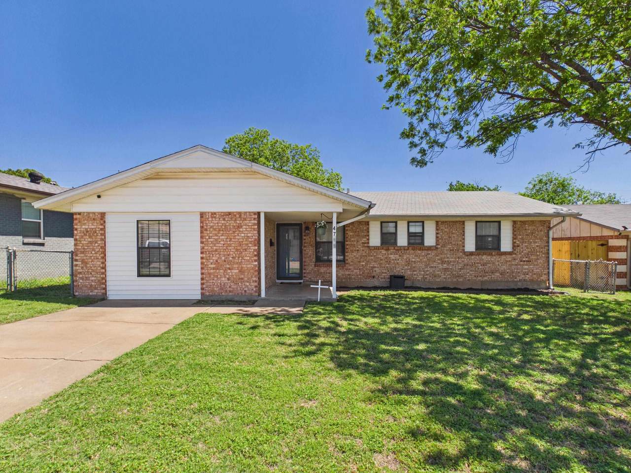 4715 Gay Street - Photo 1