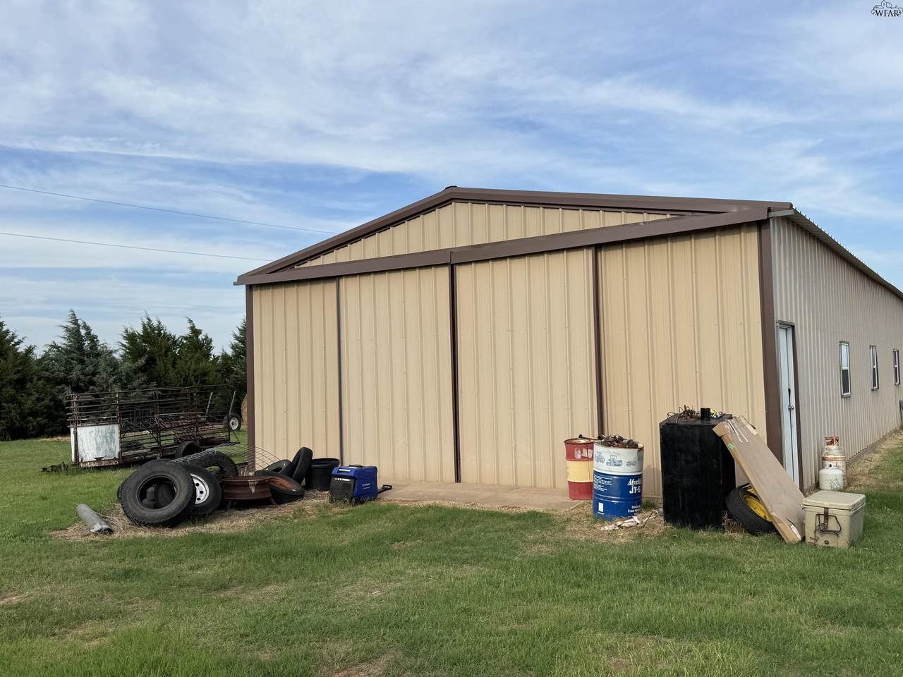 2160 County Road - Photo 1