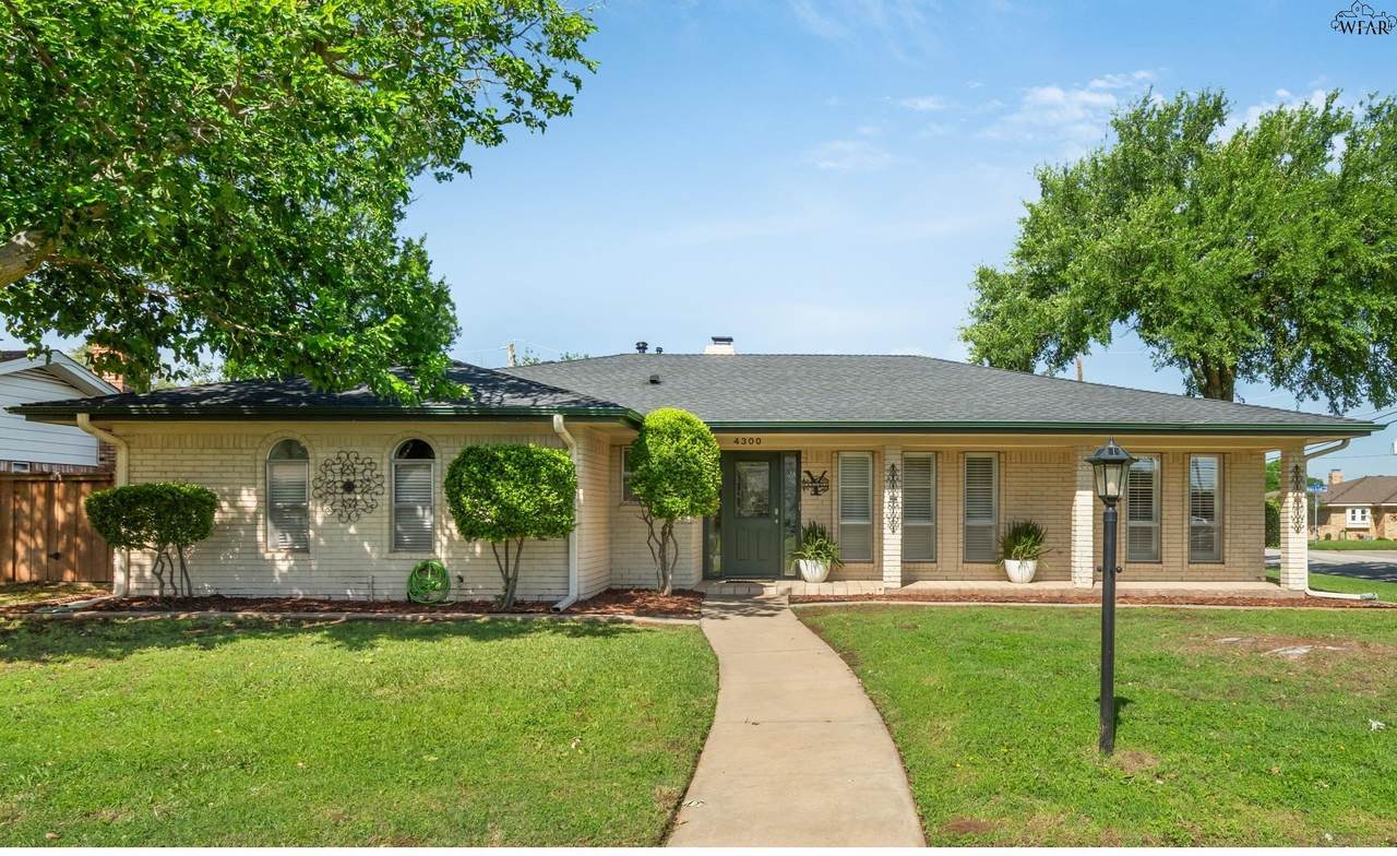 4300 Hurson Lane - Photo 1