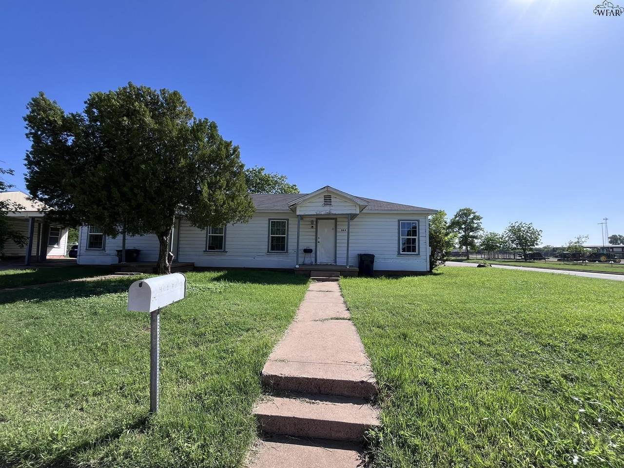 401 Austin Street - Photo 1