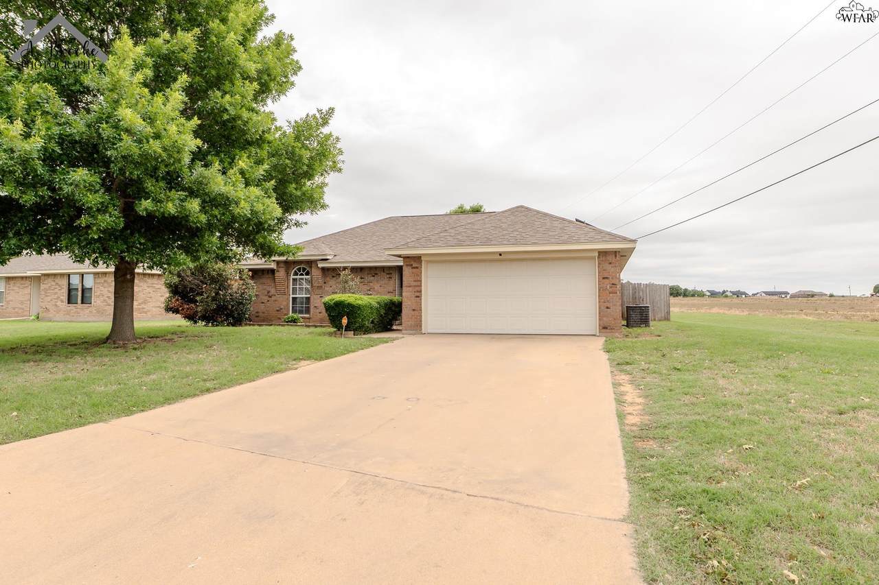 104 Hidden Creek Road - Photo 1