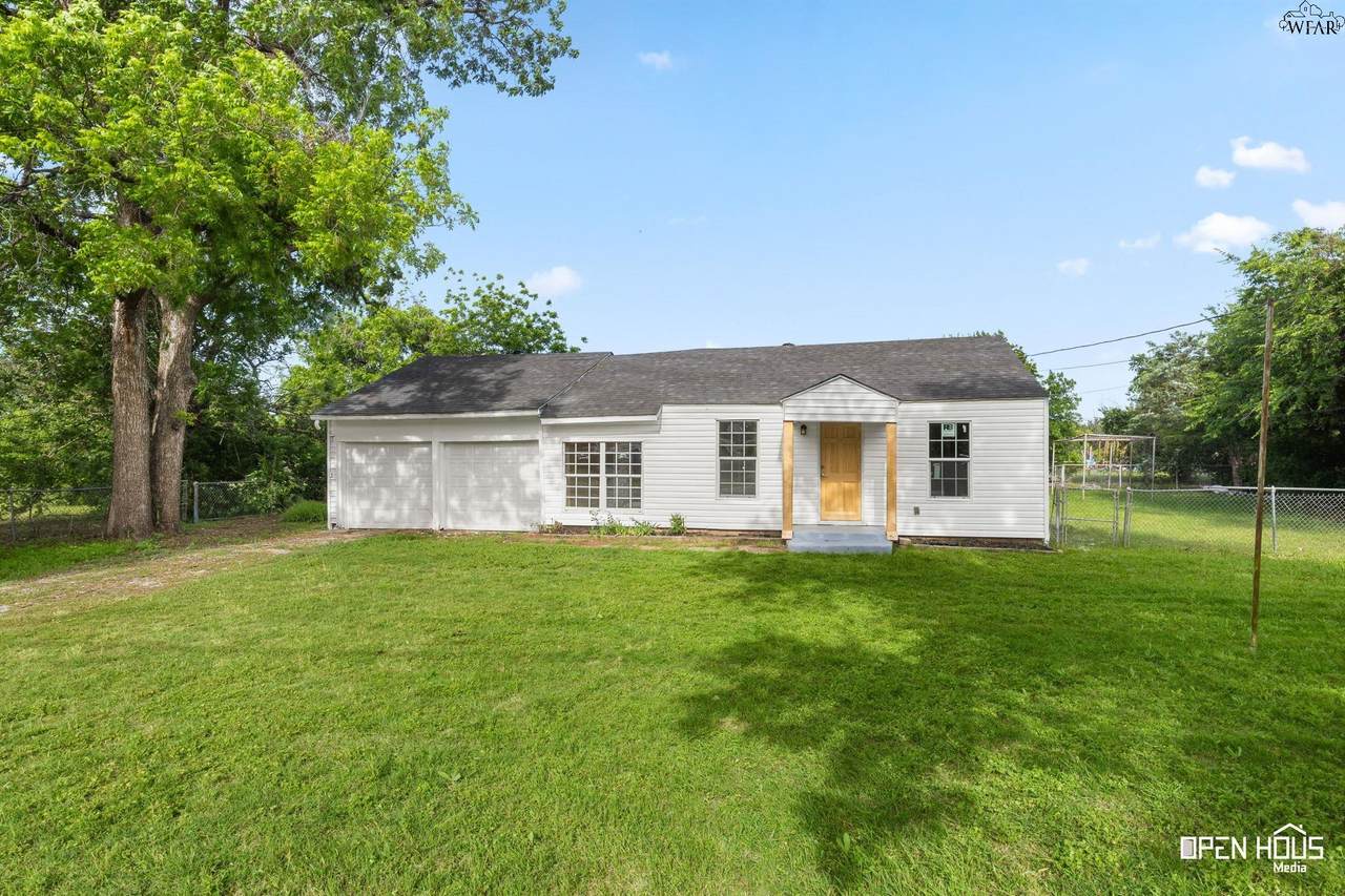 1015 Landon Lane - Photo 1