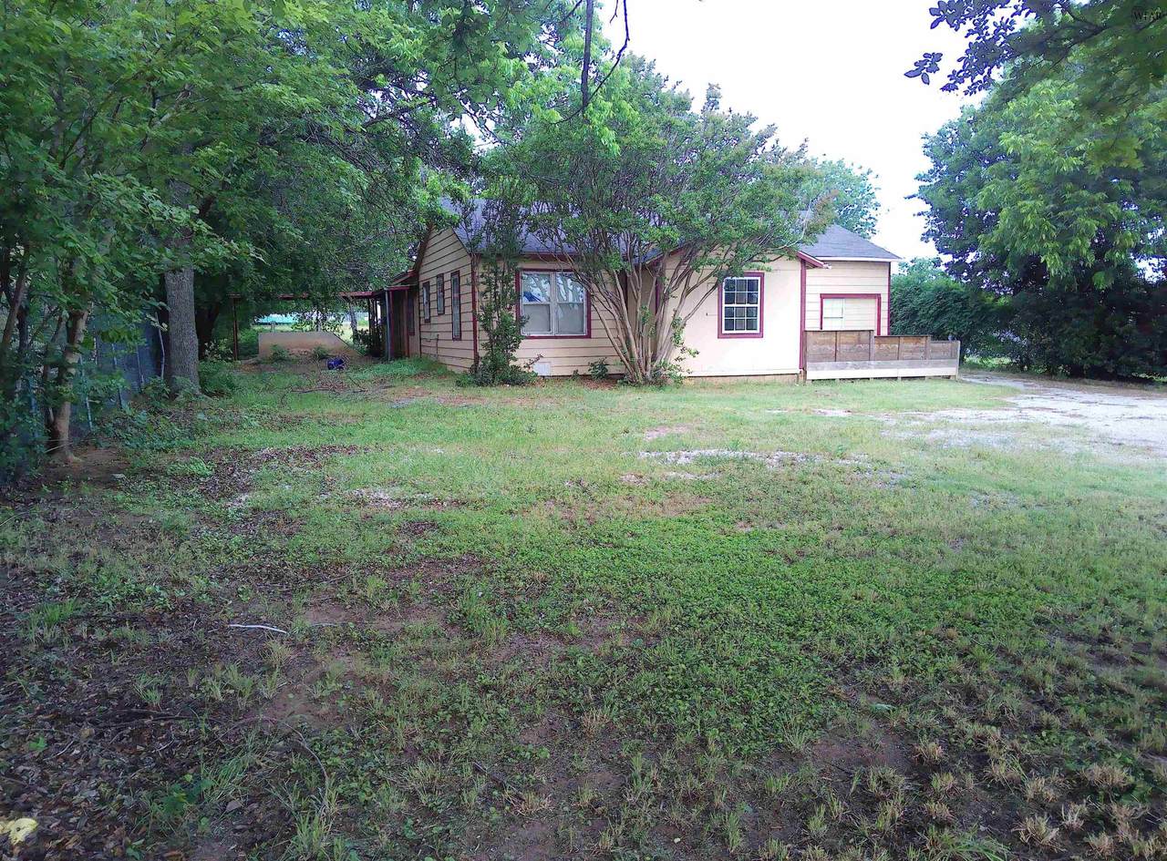 5304 Burkburnett Road - Photo 1