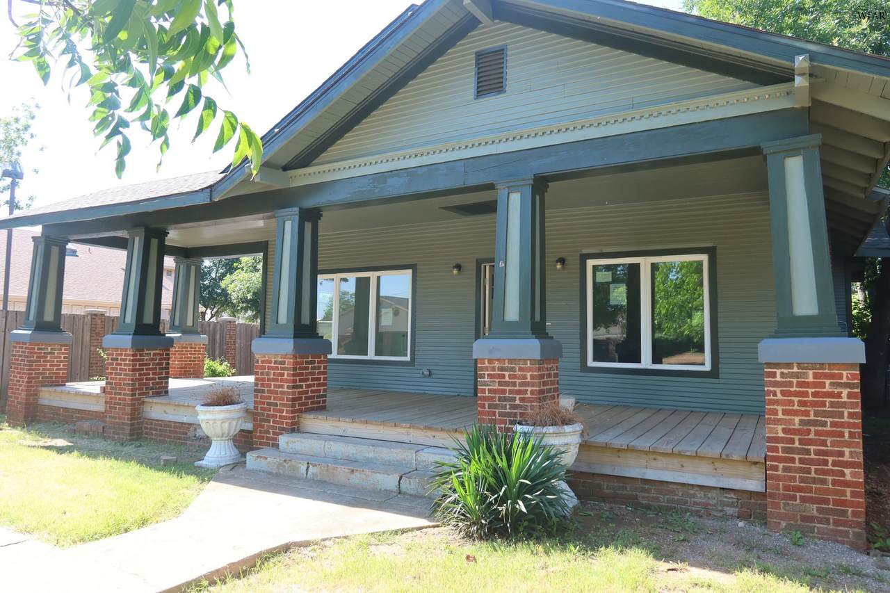 1705 Lucile Avenue - Photo 1