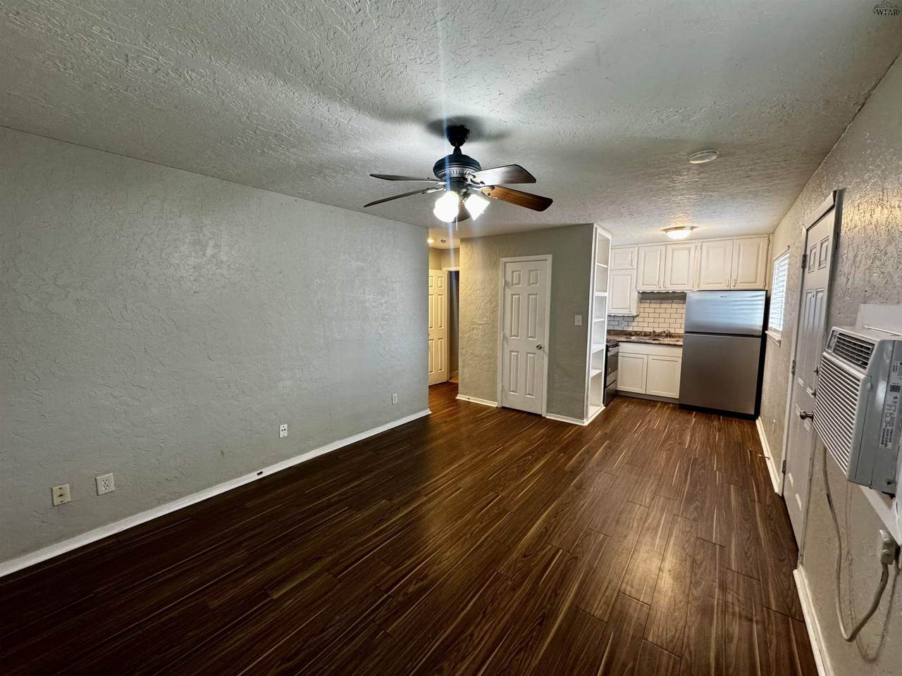 1710 10TH STREET - Photo 1