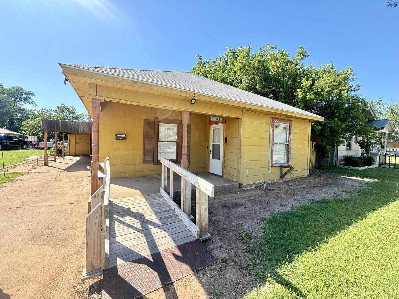 1402 Fillmore Street - Photo 1