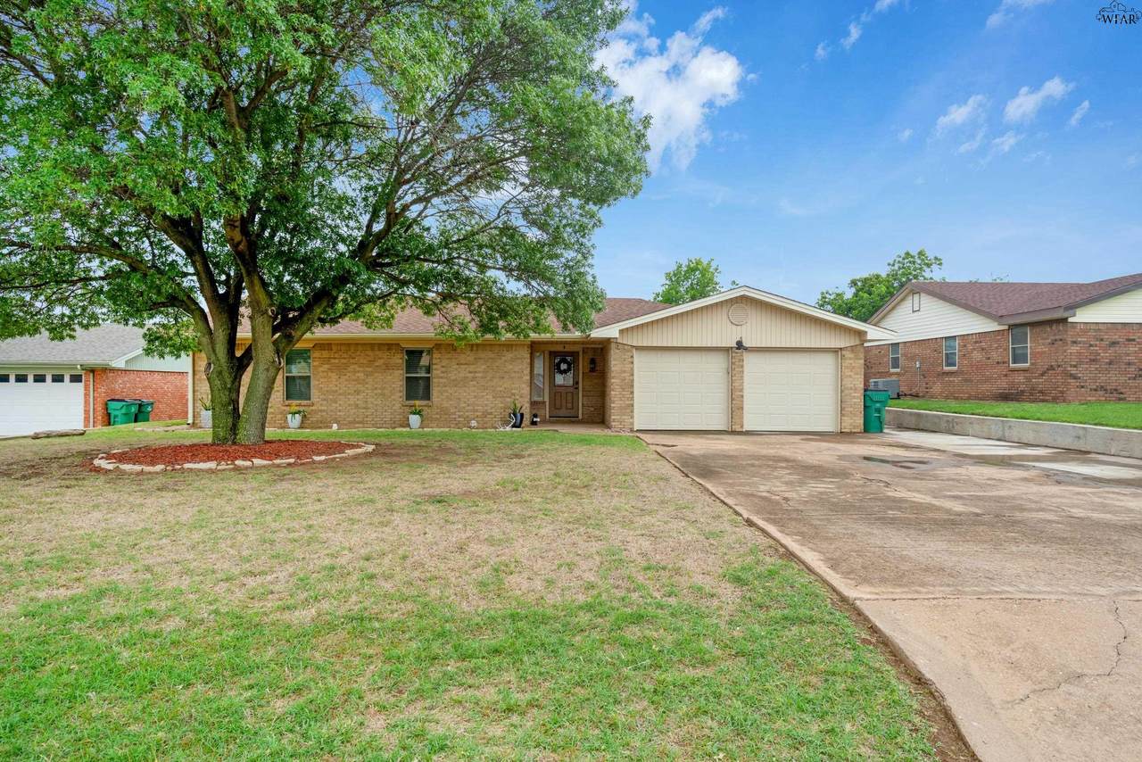 707 Texas Avenue - Photo 1