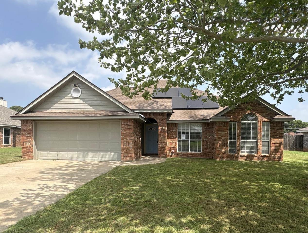 1213 Parliament Street - Photo 1