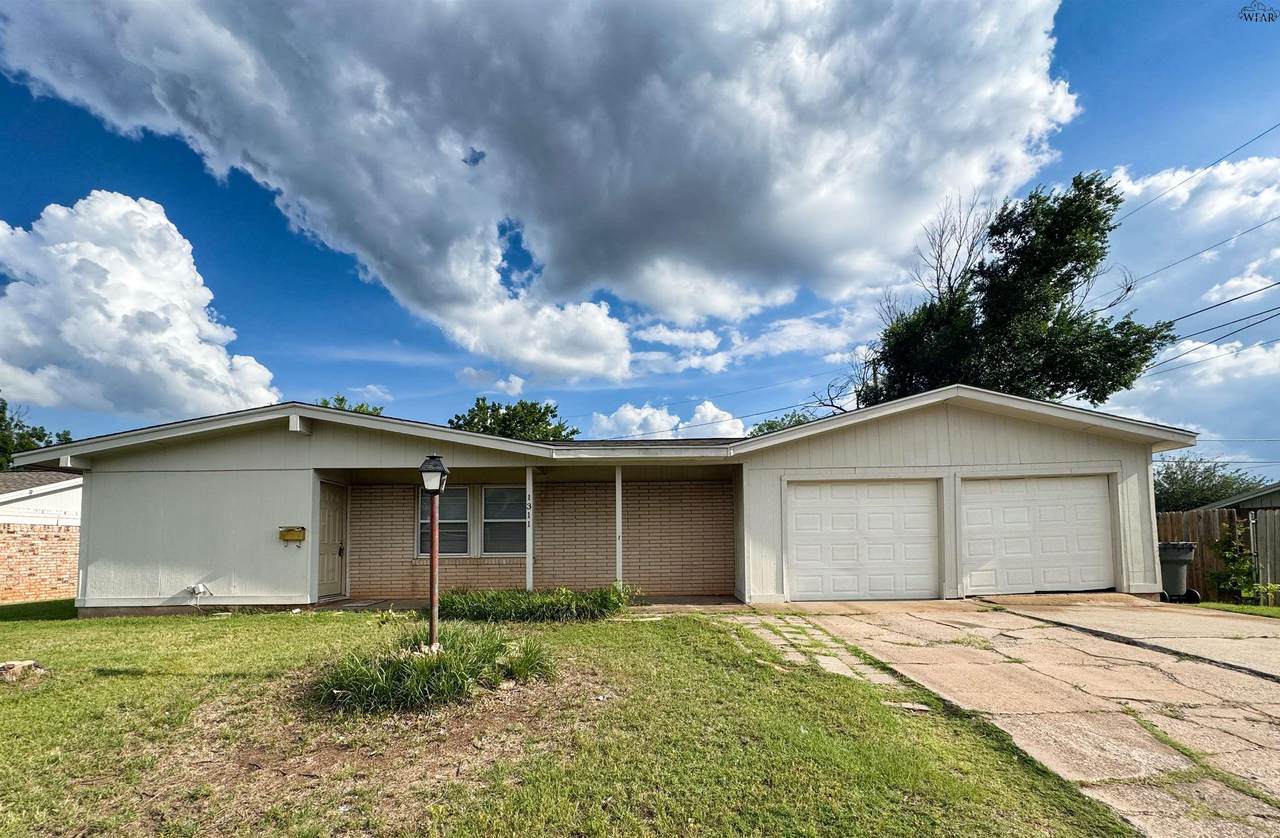 1311 Christine Road - Photo 1