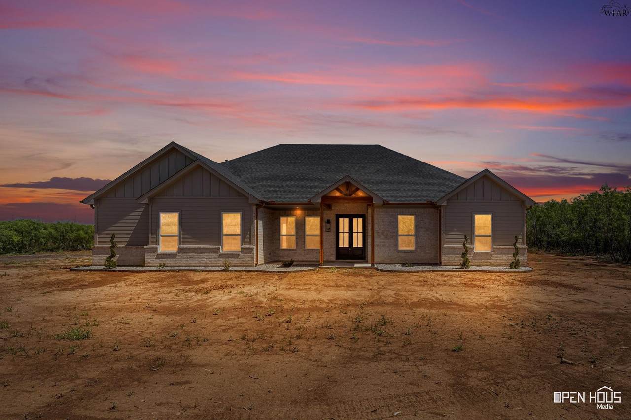209 Bw Ranch Road - Photo 1