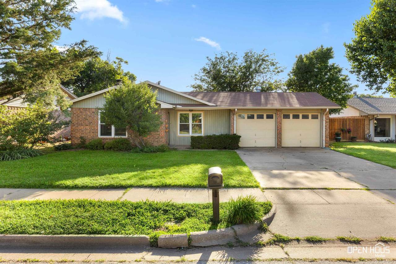 4824 Colleen Drive - Photo 1