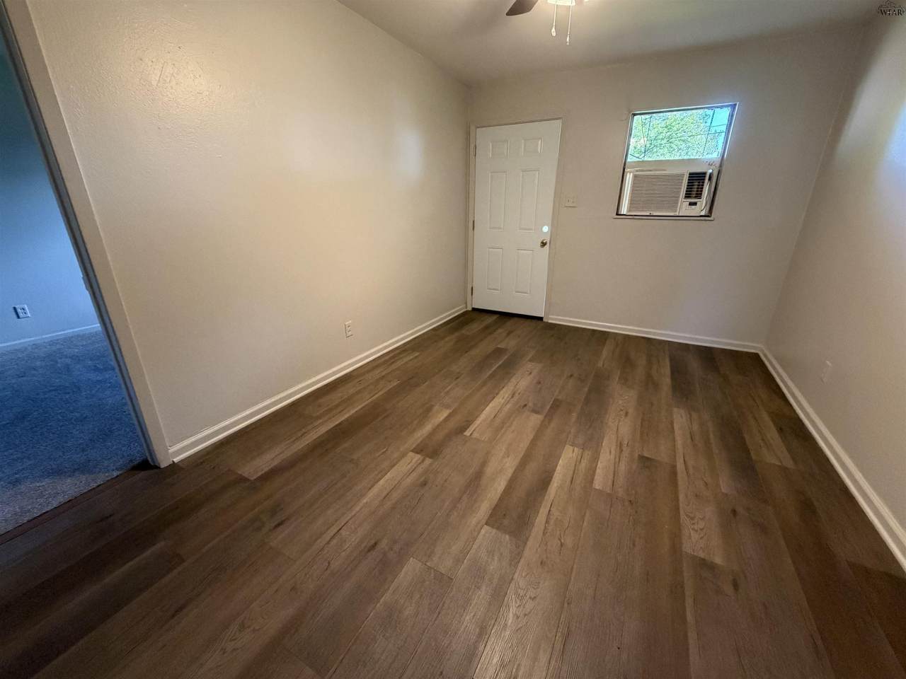 409 Park Street - Photo 1