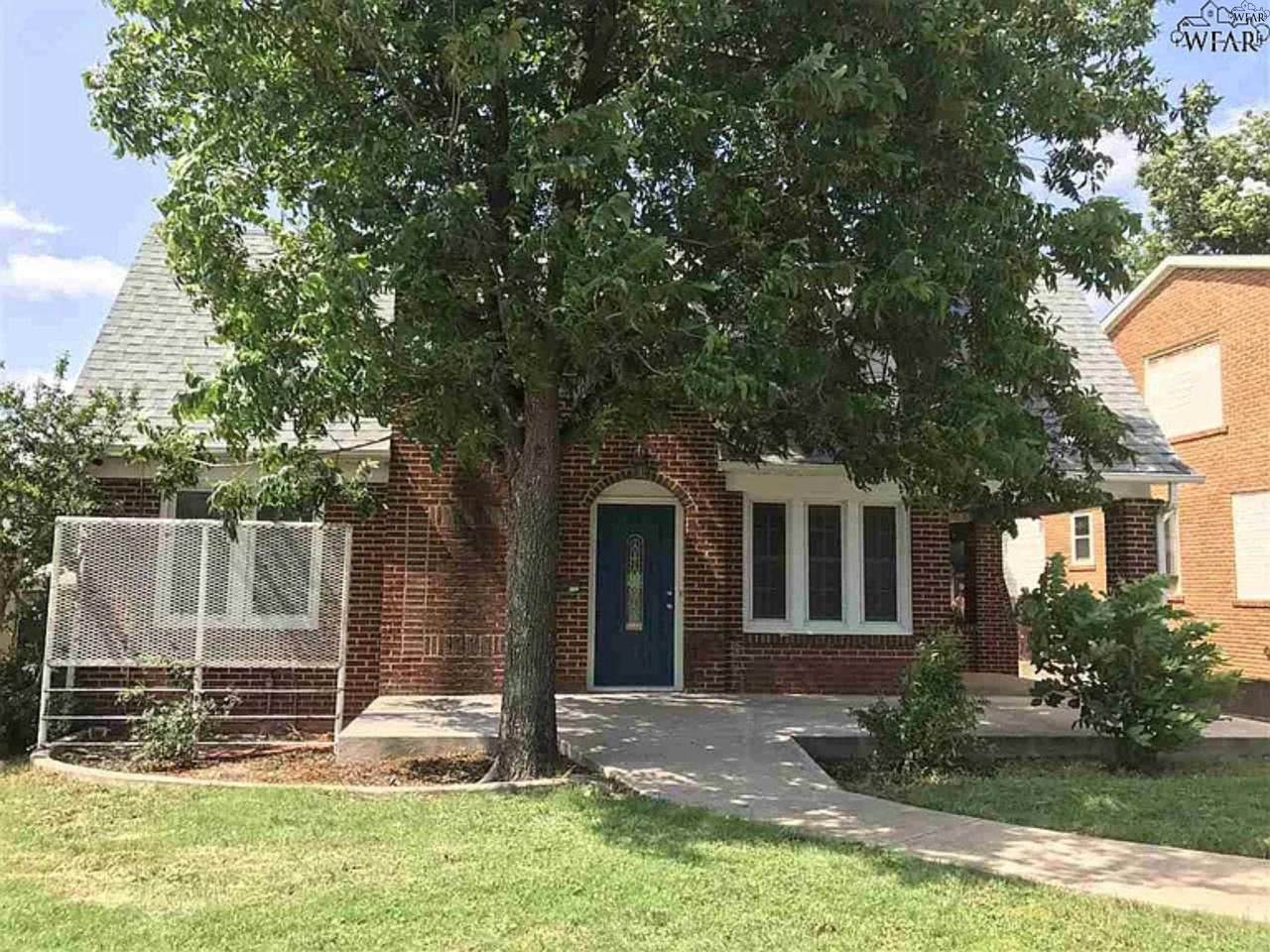 3108 10TH STREET - Photo 1
