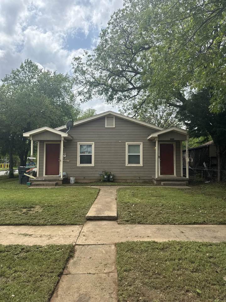 2224 Princeton Avenue - Photo 1