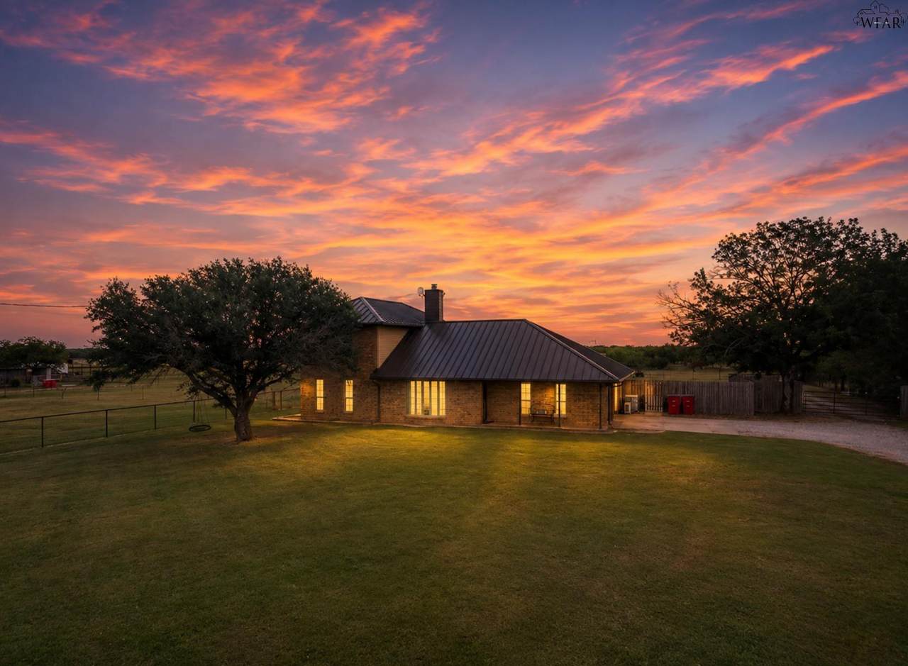 4526 Huff Road - Photo 1