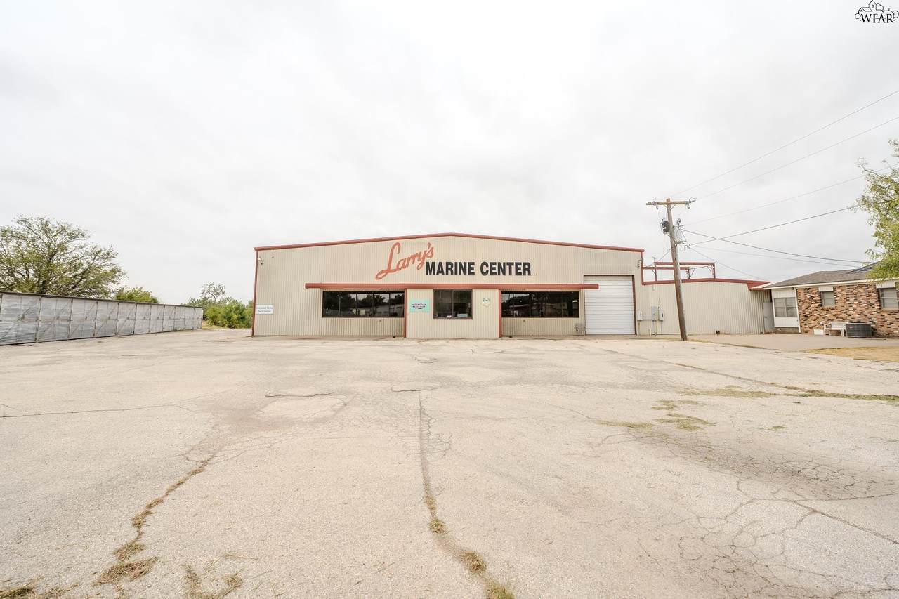 5007 Lake Shore Dr, Wichita Falls, TX 76310