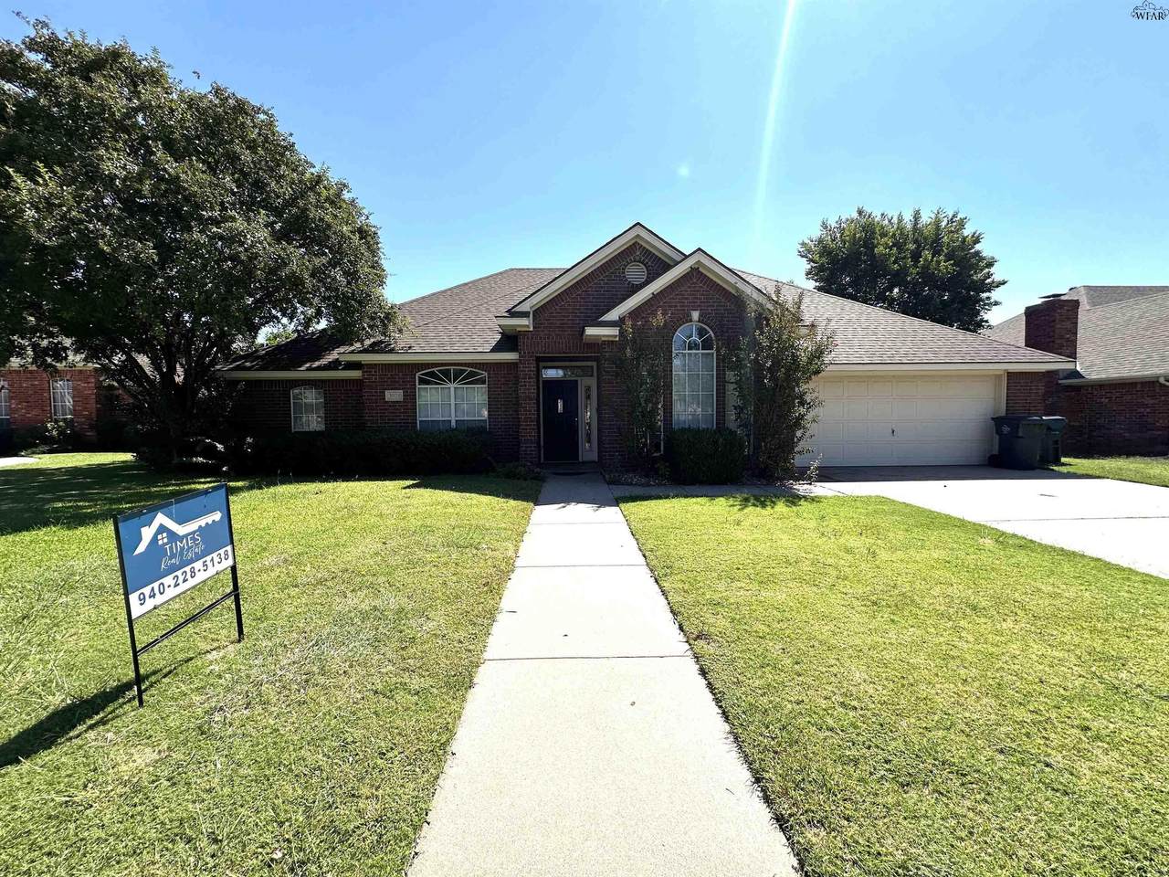 3028 Whitehall Lane - Photo 1