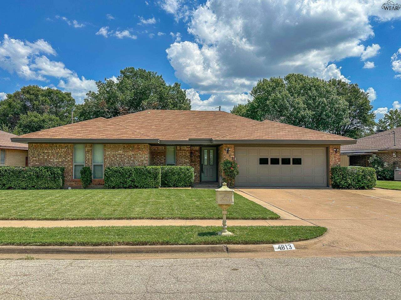 4813 Melissa Lea Lane - Photo 1