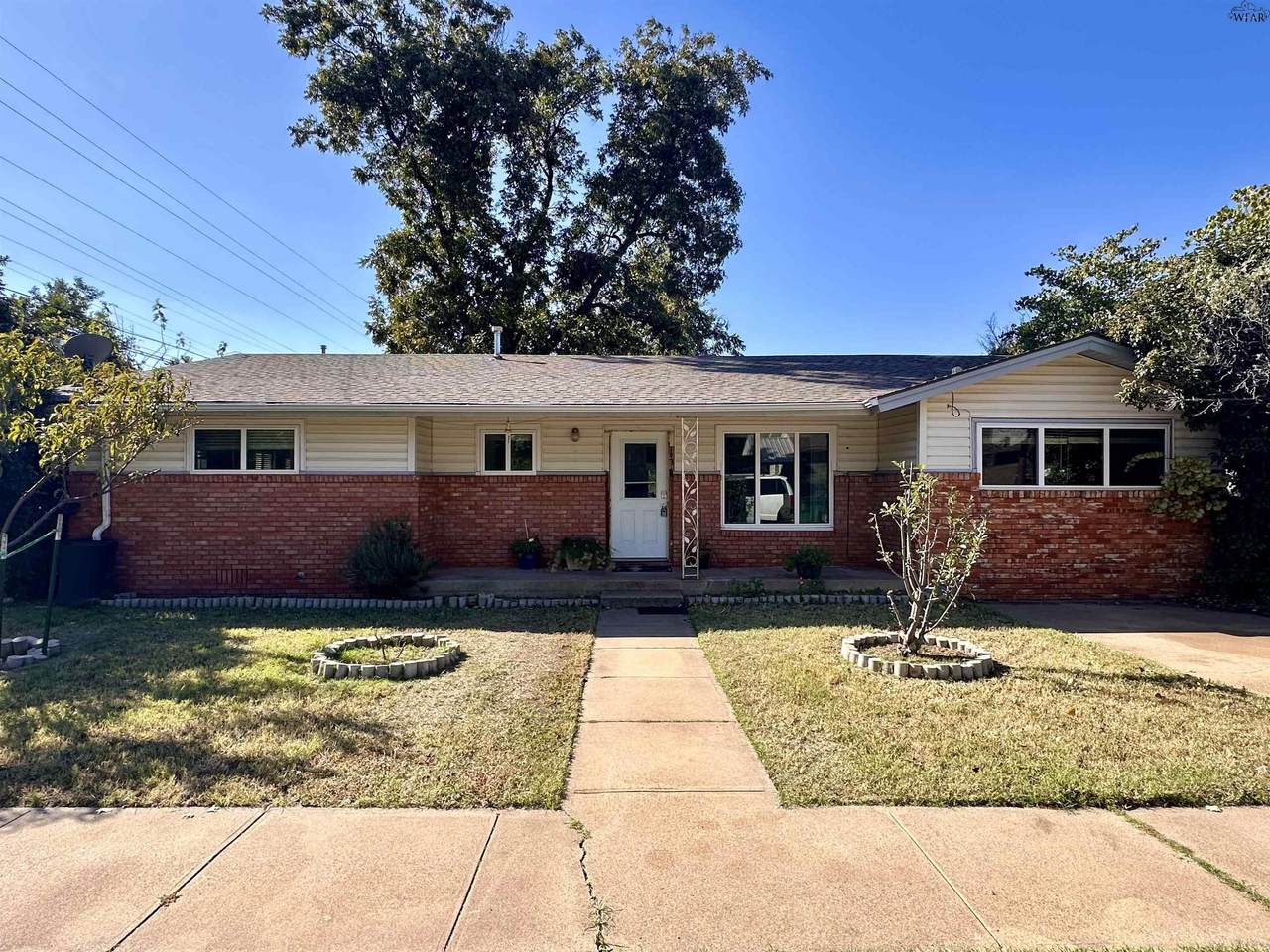 107 Arkansas Street - Photo 1