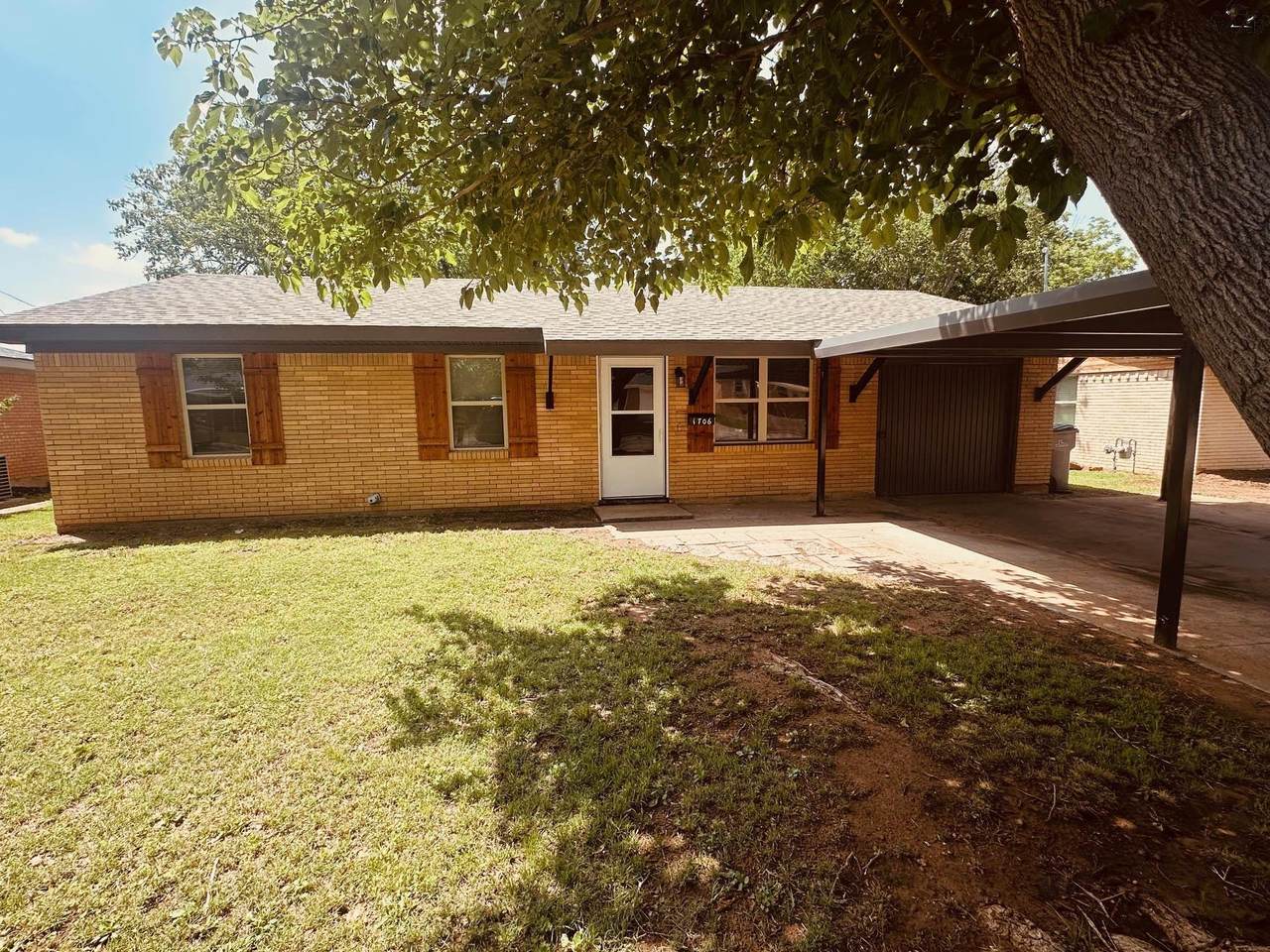 1706 Tucson Drive - Photo 1