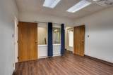2716 Commerce Street - Photo 19
