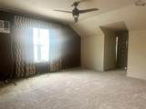 1668 Victory Avenue - Photo 18