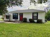 404 Northwest Avenue - Photo 1