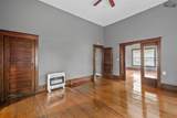 816 Gilbert Street - Photo 9