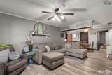 402 Poplar Street - Photo 4