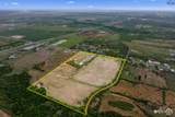 402 Fm 369 - Photo 2