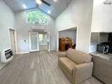 105 Linda Lane - Photo 5
