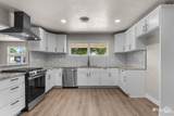 1560 Singleton Avenue - Photo 10