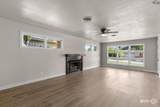 1560 Singleton Avenue - Photo 4