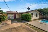 2933 Moffett Avenue - Photo 32