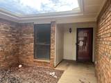 1722 Meadowcliff Drive - Photo 2