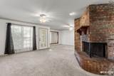 5238 Jamaica Drive - Photo 4