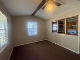 2805 Lavell Avenue - Photo 3